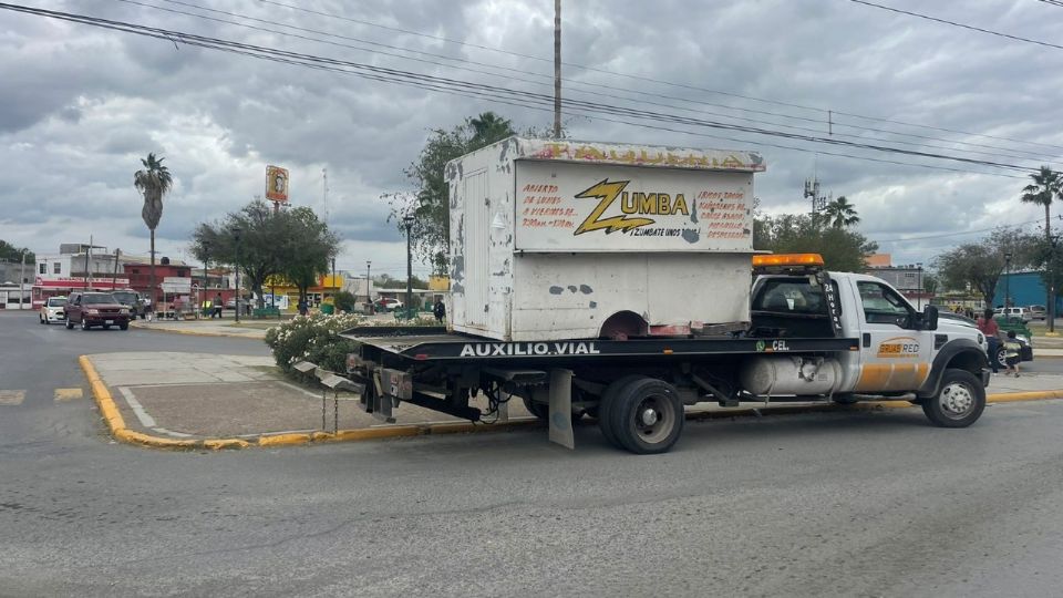 Varios puestos ya fueron retirados de las calles.