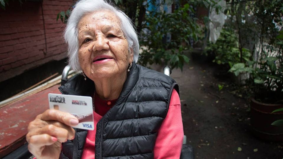 AMLO anunció un aumento a la pensión Bienestar para adultos mayores