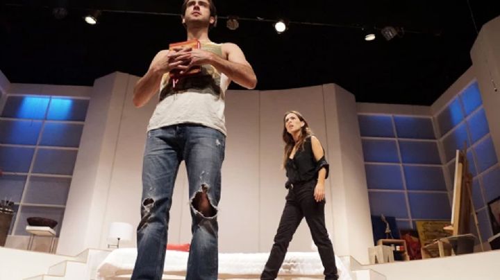 El desnudo en teatro de Pablo Lyle que acaparó la atención en 2013