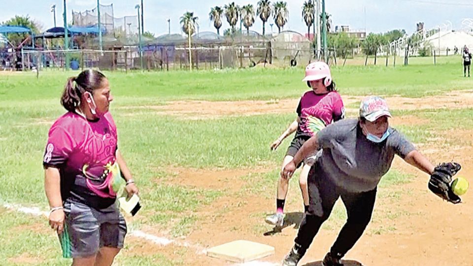 La mejor bateadora fue Selena Cortez 3-2