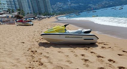 A bordo de motos acuáticas se enfrentan a balazos en Acapulco