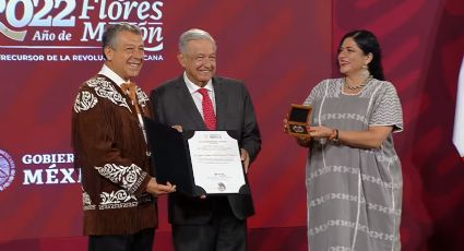 Se entrega Premio  Nacional de Arte y Literatura; tamaulipeco recibe honor