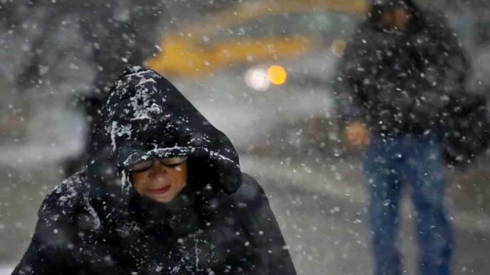 No guarde su chamarra, el frente frío 13 y 14 harán de las suyas para afectar el clima en México, con bajas temperaturas y rachas de vientos muy fuertes