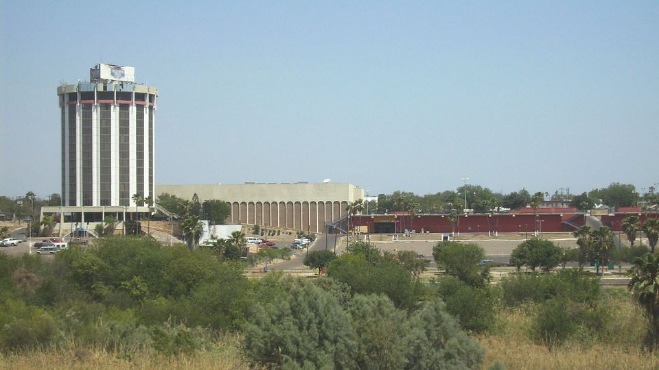 El Mall del Río era visto desde la frontera de Nuevo Laredo, Tamaulipas, México.