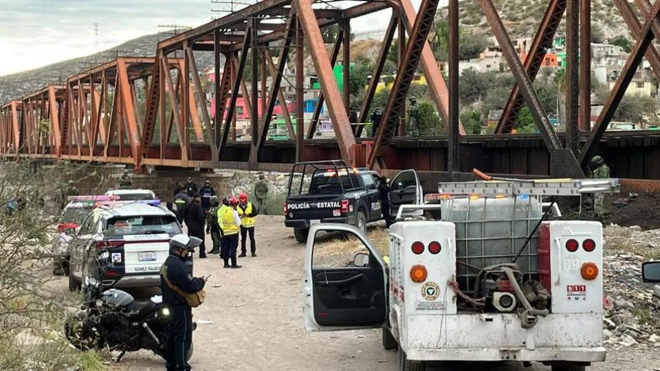 Presuntamente se cree que intentó cruzar el tramo conocido como Puente Negro, sin poder ganarle el paso al convoy