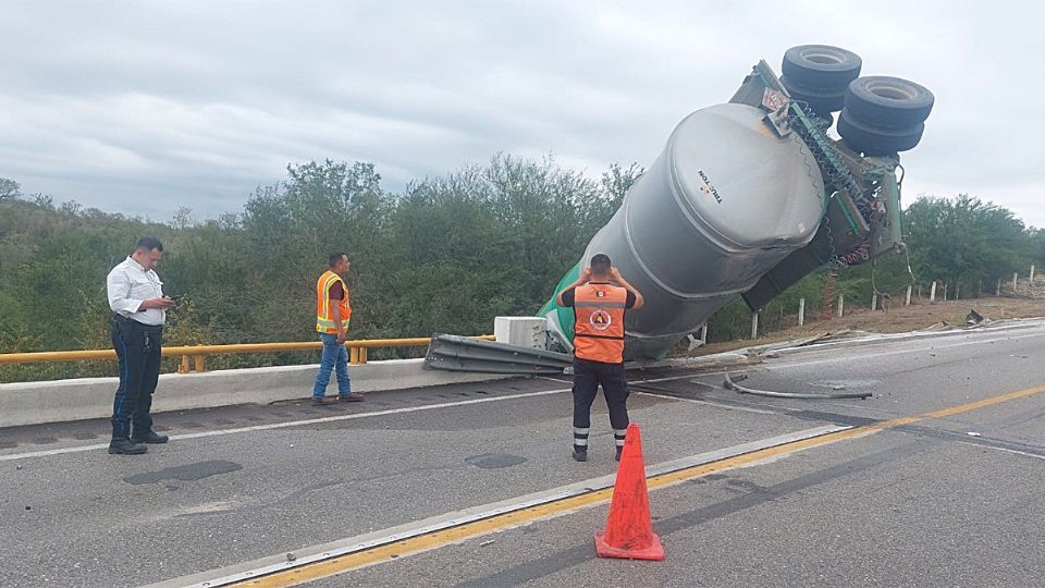 Sigue cerrada la carretera Tampico-Victoria en ambos sentidos