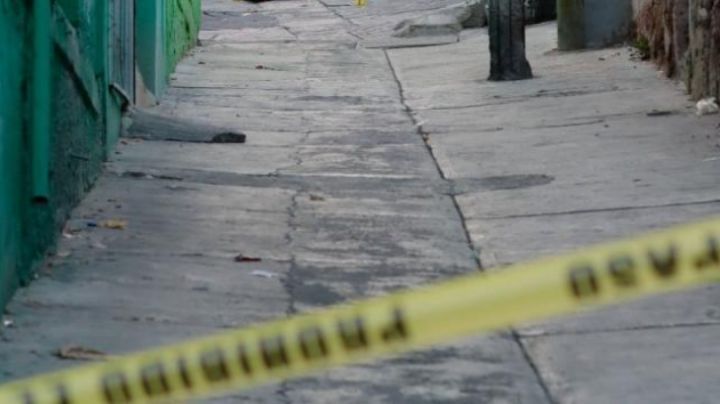 Tíos estrellan contra la pared a niño de 8 años y muere; dicen que no los dejaba dormir