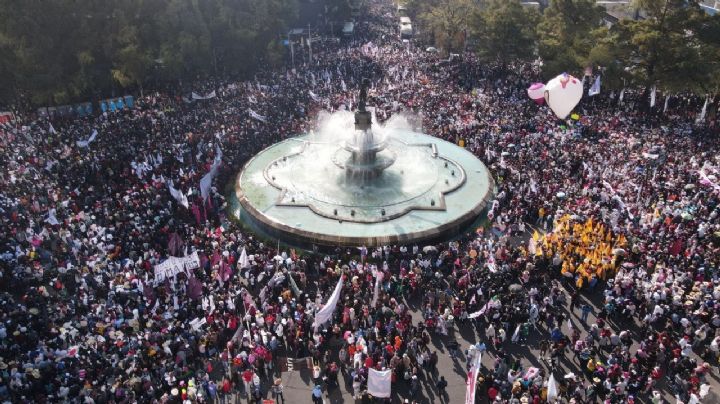 Ellos acompañaron a AMLO en la marcha en el Ángel de la Independencia