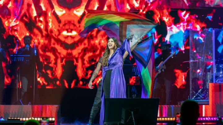 Regala Yuridia una velada romántica en Laredo | FOTOS