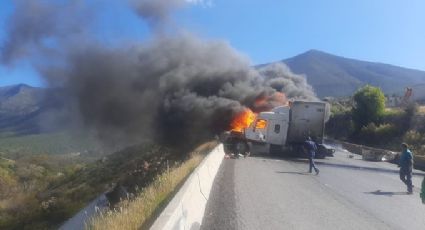 Trailero muere calcinado en Los Chorros; se escuchan gritos desgarradores | VIDEO