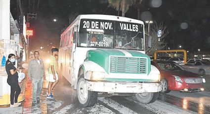 Son chatarra 8 de 10 camiones en Nuevo Laredo