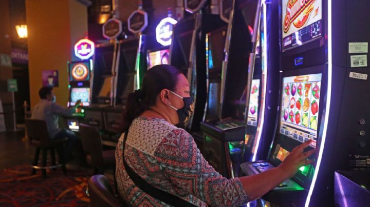 Reactivan uso de cubrebocas en espacios cerrados en Nuevo León