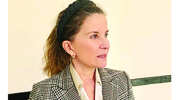 Descubren más desvíos y excesos en administración de Cabeza de Vaca