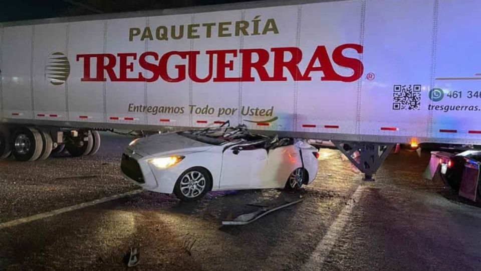 Lamentable muerte de un conductor en Querétaro.