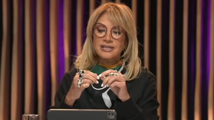 Se emociona Adela Micha con regalo que le envió Christian Nodal; ¿qué le dio? | VIDEO