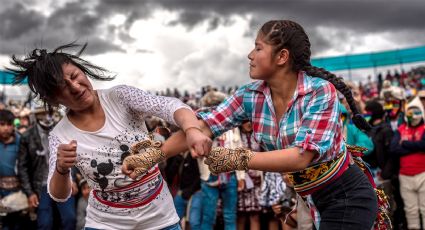 Takanakuy: reciben el Año Nuevo con brutales golpizas; entre más sangre más bendiciones | VIDEOS