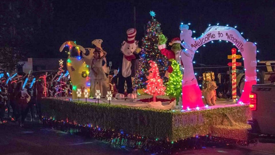 Alistan desfile navideño en Nuevo Laredo.