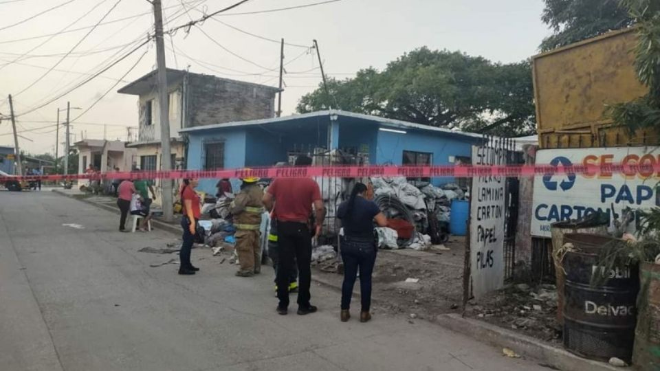 Sin un equipo especial para realizar su labor, el trabajador abrió el cilindro con un soplete, terminando con su vida al instante