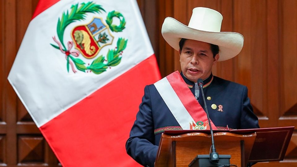 Presidente de Perú, es detenido aseguran.