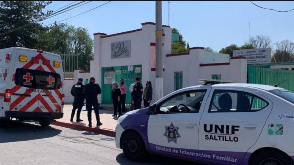 La joven, en estado semiinconsciente, informó al personal de emergencia haber tomado la decisión por el acoso escolar sufrido