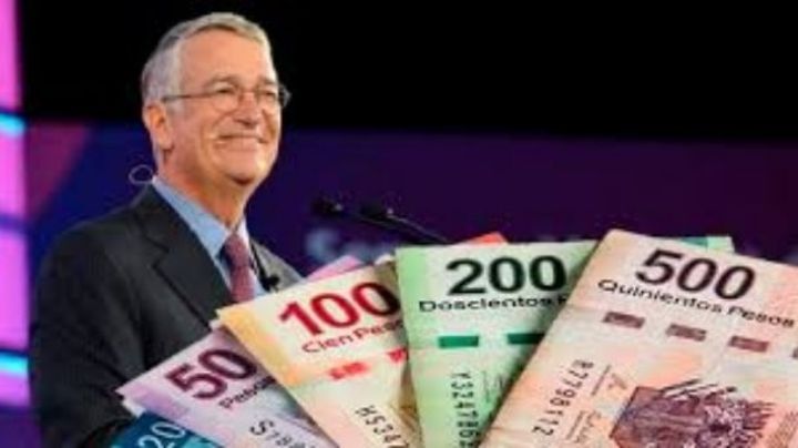 ¿Cuánto dinero carga Ricardo Salinas diariamente en su cartera? "Me lo gasto en propinas" afirma.