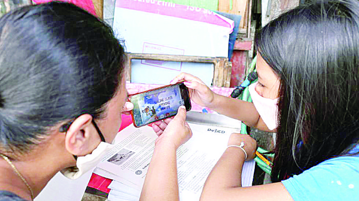 Clases en línea y 40% de hogares no tienen internet