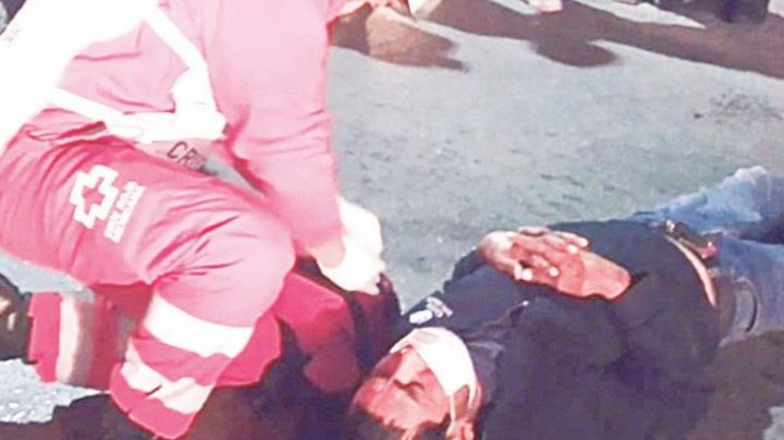 Embiste moto a ebrio peatón en colonia Palacios