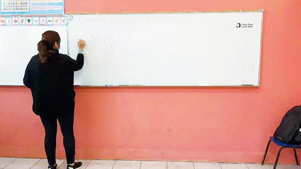 Durante las clases, se explicó la importancia del respeto hacia las mujeres.