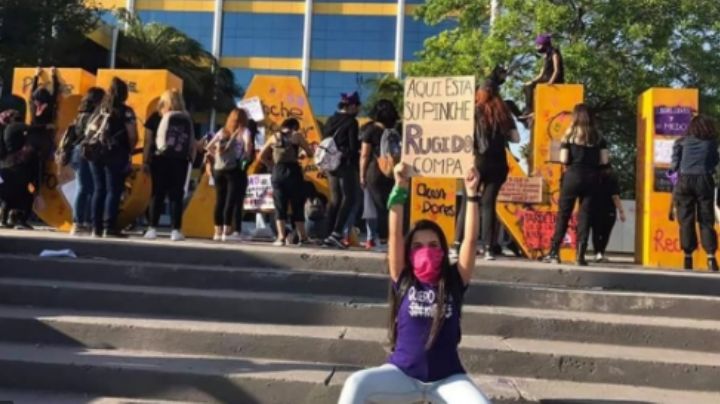 Tras exhibir a sus agresores, alumnas de la UANL son amenazadas