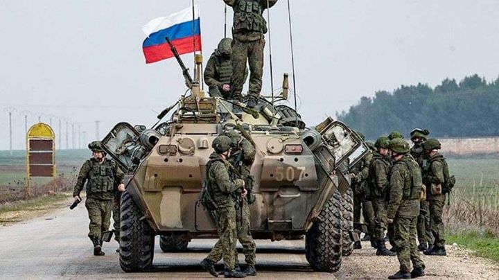 Rusia recluta a combatientes sirios para unirse al ataque contra Ucrania, según el WSJ