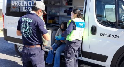 Camión de gasera embiste a tres mujeres; hay una lesionada