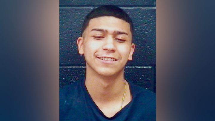 Policía de Laredo ofrece recompensa por hombre golpeador; es 'El Más Buscado de la Semana'