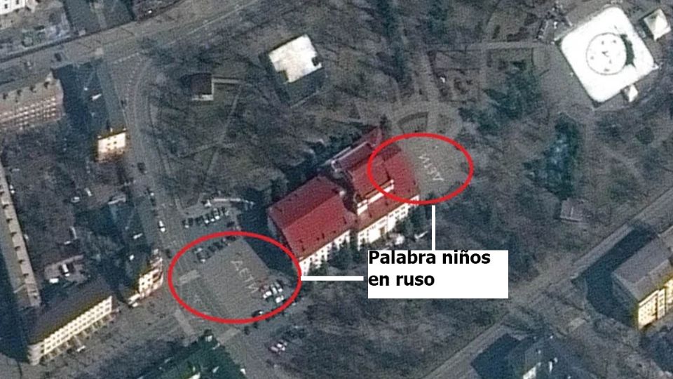 No hay víctimas tras bombardeo ruso al teatro Mariupol, lleno de refugiados