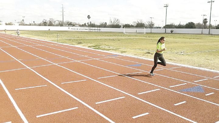 Destacan velocistas de club de Atletismo 'Guepardos' de Nuevo Laredo