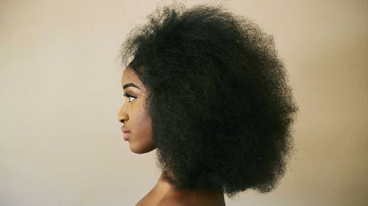 Aprueban un proyecto que prohíbe discriminar el pelo afro