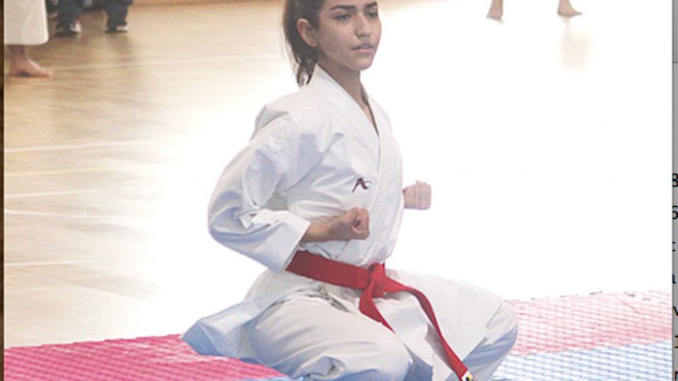 Harumi Villanueva logró su calificación a la Etapa Regional de Karate Do a celebrarse en Saltillo. FOTO: ESPECIAL
