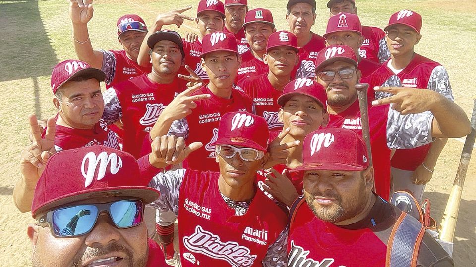 El equipo escarlata es campéon de playoffs en la Liga de Beisbol Riberas del Bravo, al vencer 3-2 a los Tomateros de Cabeza de Rivera