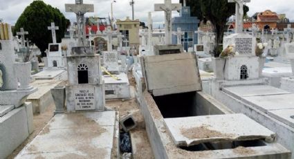 Visita a su hijo al panteón y muere al caer en una tumba en Sinaloa
