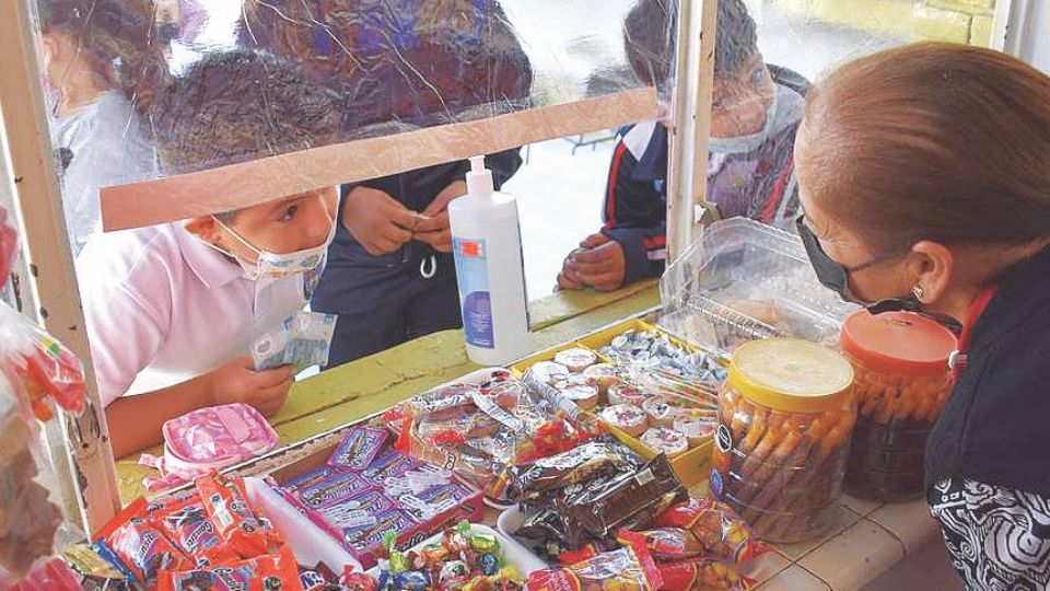 Se espera que desde el lunes algunas escuelas reabran sus cooperativas.