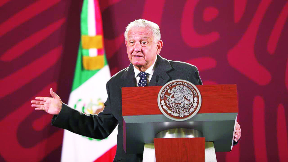 El presidente Andrés Manuel López Obrador anunció más inversiones en la Aduana de Nuevo Laredo. 
