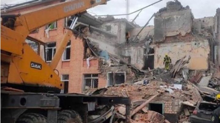 Reportan 13 muertos tras bombardeo en panadería en Ucrania