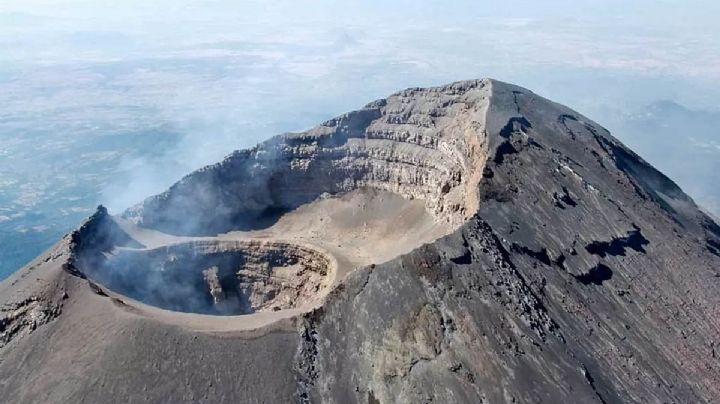 CENAPRED: Volcán Popocatépetl registra 20 exhalaciones y tres horas de tremor