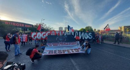 ¡Ellos también marchan! Aficionados del Atlas piden justicia por sanciones ante riña en Querétaro