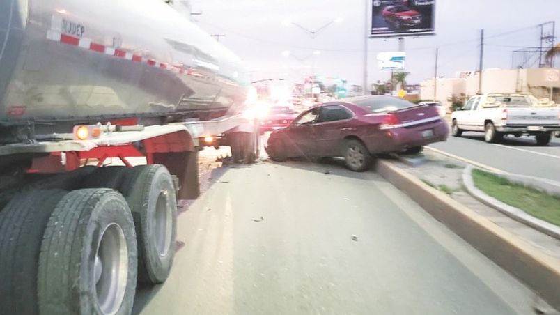 Sólo daños materiales se registraron en el accidente ocurrido el martes por la tarde