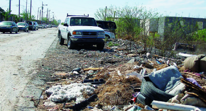 Multan a 80 por ensuciar lotes baldíos