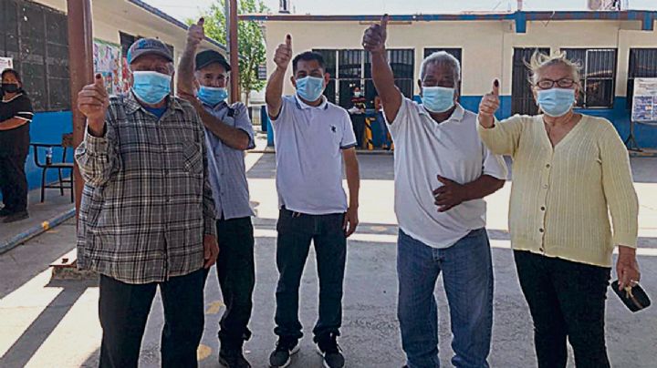 Neolaredenses ponen ejemplo en la consulta de Revocación de Mandato