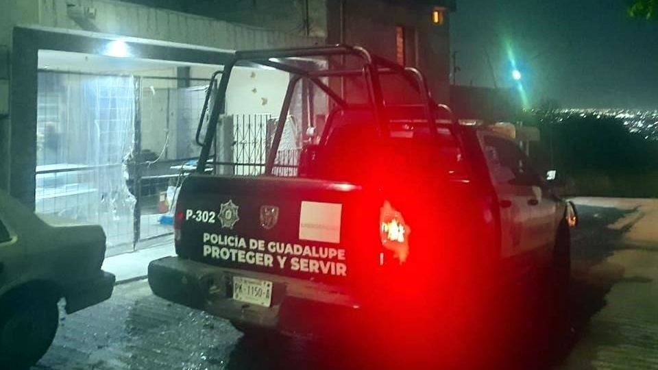 Una mujer de 50 años pidió auxilio luego de que su hija le clavó un cuchillo en el tórax