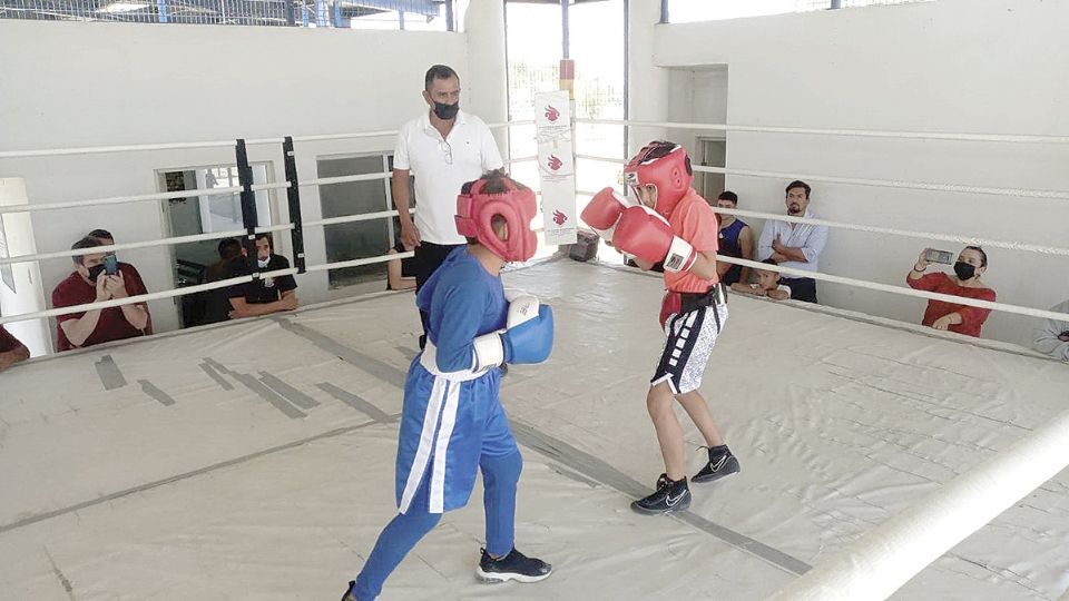 Los mánagers siguieron de cerca los combates