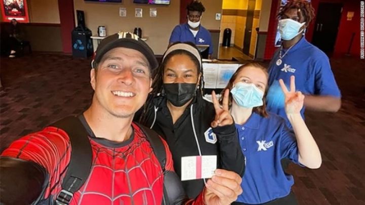 Mexicano ve Spiderman: No way home 292 veces e impone récord mundial
