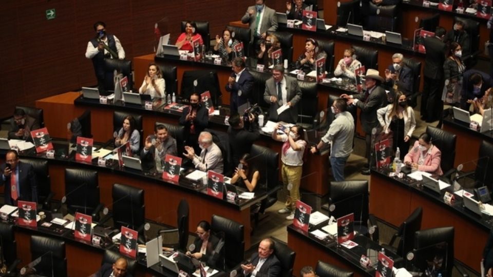 Sin cambios, el Senado aprobó anoche la minuta de reformas a la Ley Minera